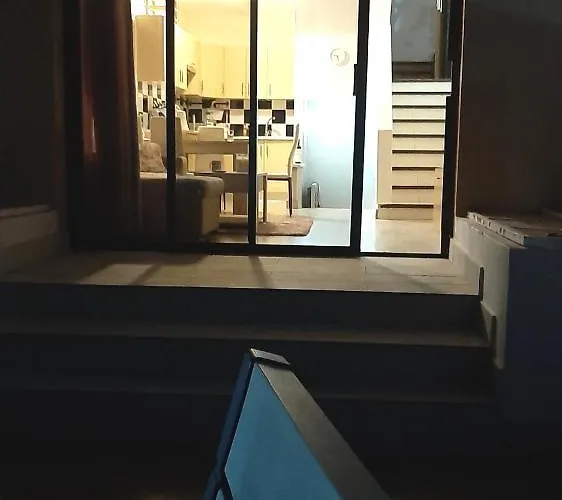 Bright And Quiet With Ocean View アパート アデヘ